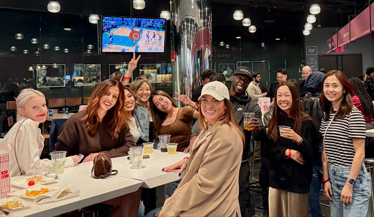 dating rn is like asking a man to take a group photo of the girls. good luck #singleinnewyork