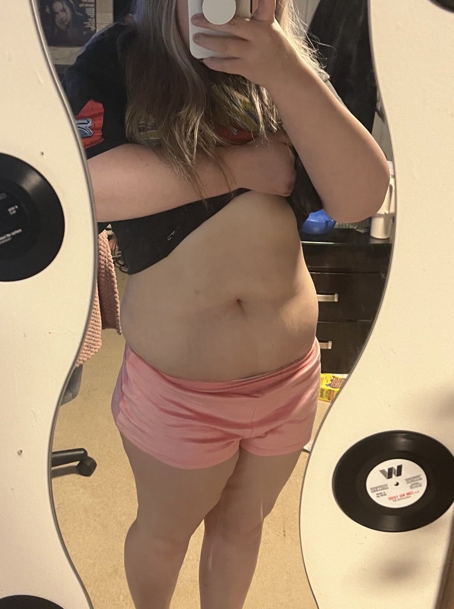 edcvli's tweet image. june vs now 👾