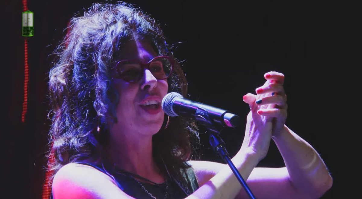 FIX Entertainment (@somosfix) on Twitter photo 🌟 Ahora es el turno de <a href="/rossanataddei/">rossana taddei</a> en el escenario de los <a href="/PremiosGraffiti/">Premios Graffiti</a> 2025 🎤
Una voz única para una noche inolvidable.
▶️ youtube.com/watch?v=DiYcwz… 🌟 Ahora es el turno de <a href="/rossanataddei/">rossana taddei</a> en el escenario de los <a href="/PremiosGraffiti/">Premios Graffiti</a> 2025 🎤
Una voz única para una noche inolvidable.
▶️ youtube.com/watch?v=DiYcwz…