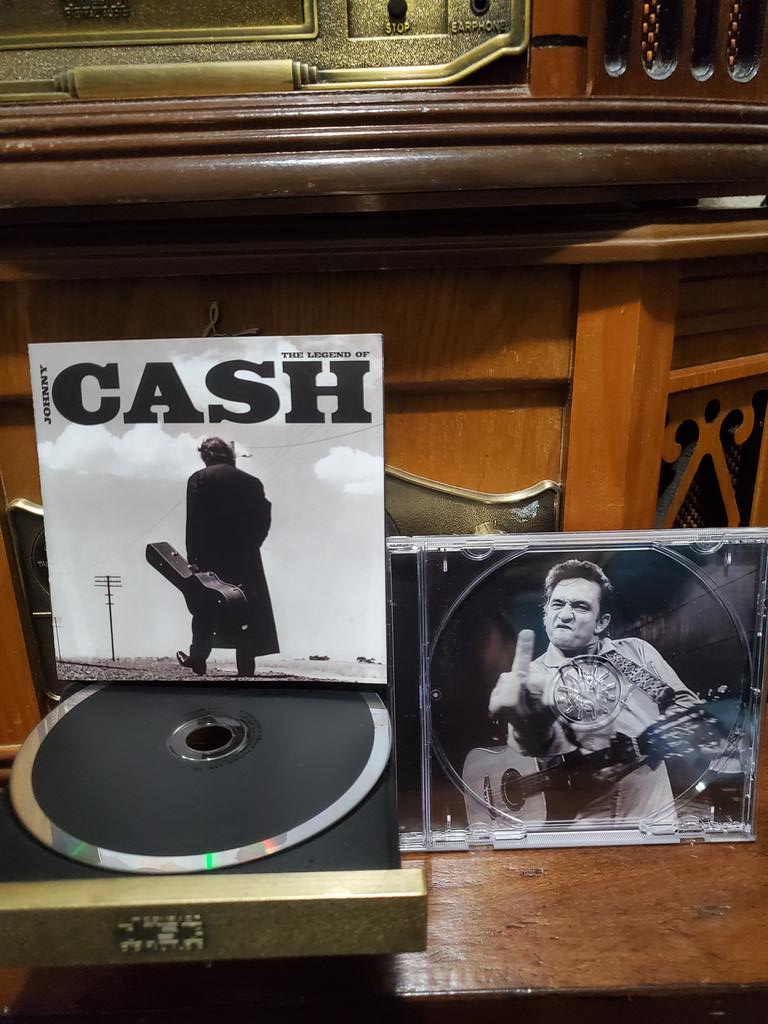 On the ol spinner tonight have a great evening my friends ✌✌