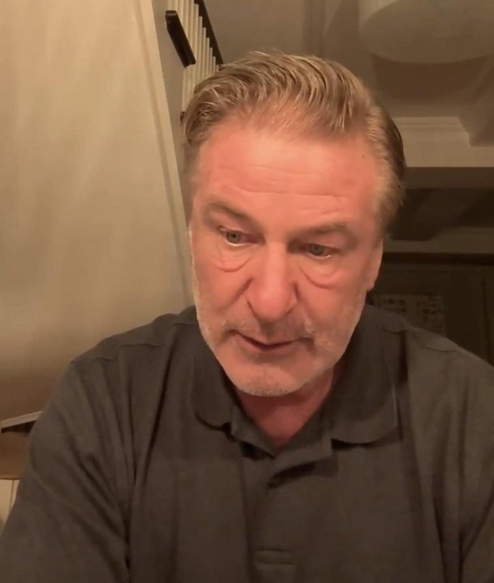 Victor Bigham ๐บ๐ธ (@ravious101) on Twitter photo Here is Alec Baldwin on Monday blaming the truck for cutting him off.
"I just want to post a quick message. I got all these inquiries about my car thing this morning. I was in a car accident this morning, I'm fine. My brother Stephen was out visiting me on Long Island and we Here is Alec Baldwin on Monday blaming the truck for cutting him off.
"I just want to post a quick message. I got all these inquiries about my car thing this morning. I was in a car accident this morning, I'm fine. My brother Stephen was out visiting me on Long Island and we