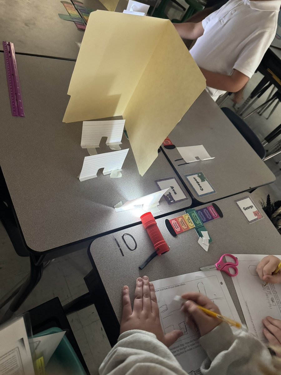 Andrea Varona (@andreavarona01) on Twitter photo Today, students were engaged in hands on learning, exploring how light travels!
<a href="/WeAreHAEST/">HAEST</a> <a href="/CarrollwoodK8/">Carrollwood K8</a> Today, students were engaged in hands on learning, exploring how light travels!
<a href="/WeAreHAEST/">HAEST</a> <a href="/CarrollwoodK8/">Carrollwood K8</a>