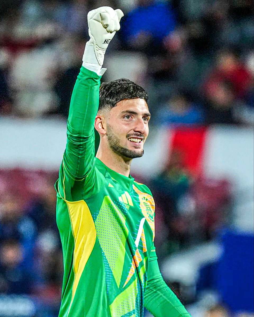 🇦🇷🧤 SANTINO BARBI sumó 4 ATAJADAS y mantuvo la VALLA INVICTA en la victoria de Argentina ante Colombia en la semifinal del Mundial SUB-20.

🔝 Es el arquero con MÁS arcos en cero de la competición (4).