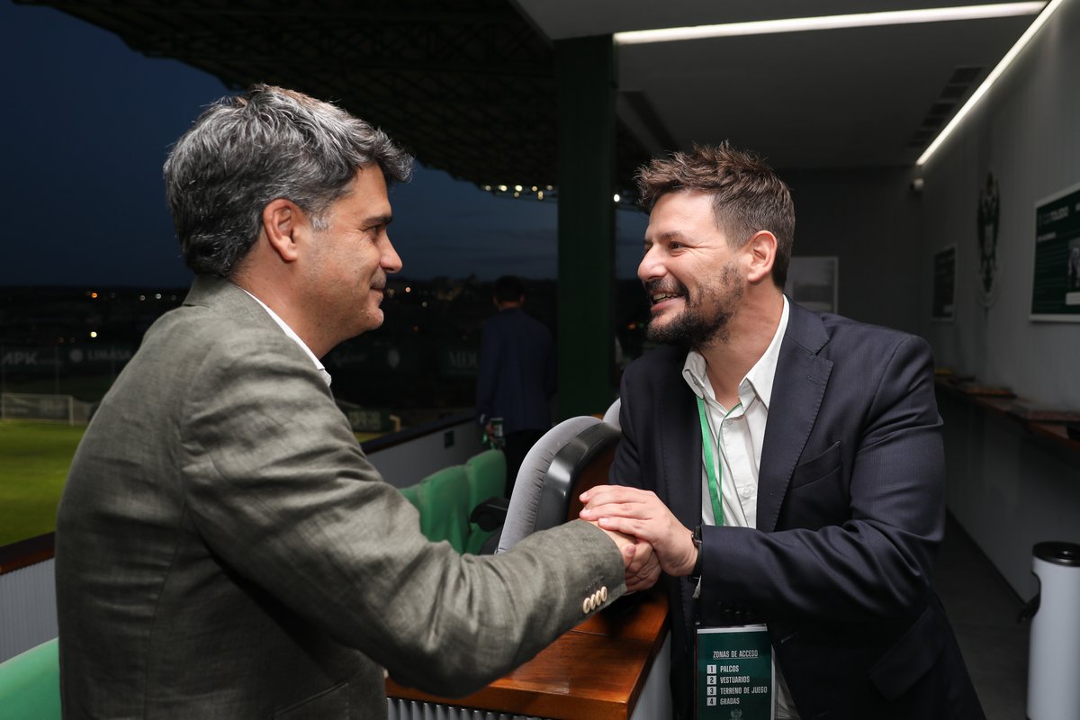 ToledoAyto's tweet image. 🏆 ¡No pudo ser! El @CD_Toledo cae eliminado de la #CopaFederación ante el Orihuela en la prórroga.

⚽️Un gran partido el que hemos vivido en el Salto del Caballo y al que ha asistido el portavoz del Gobierno Municipal, Juan José Alcalde.