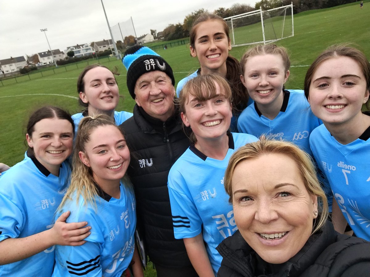 Huge congratulations to our Fresher LGFA 7-Aside team who won their shield final today, competing in the Fresher LGFA 7’s tournament in <a href="/DCUDocEirGAA/">DCU Dóchas Éireann GAA Club</a> 🏐🏆