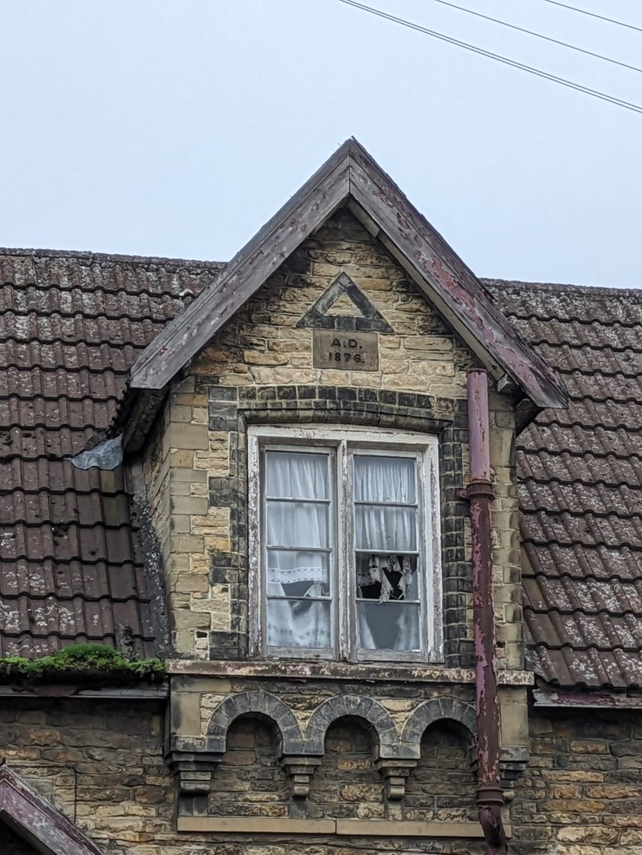 greenbeltsal's tweet image. #BellwayHomes #NewBuilds behind.
Bought the land wasted a #Home
@CommunityPlann1 
@EastRidingHCP 
@10DowningStreet 
@DerelictYork