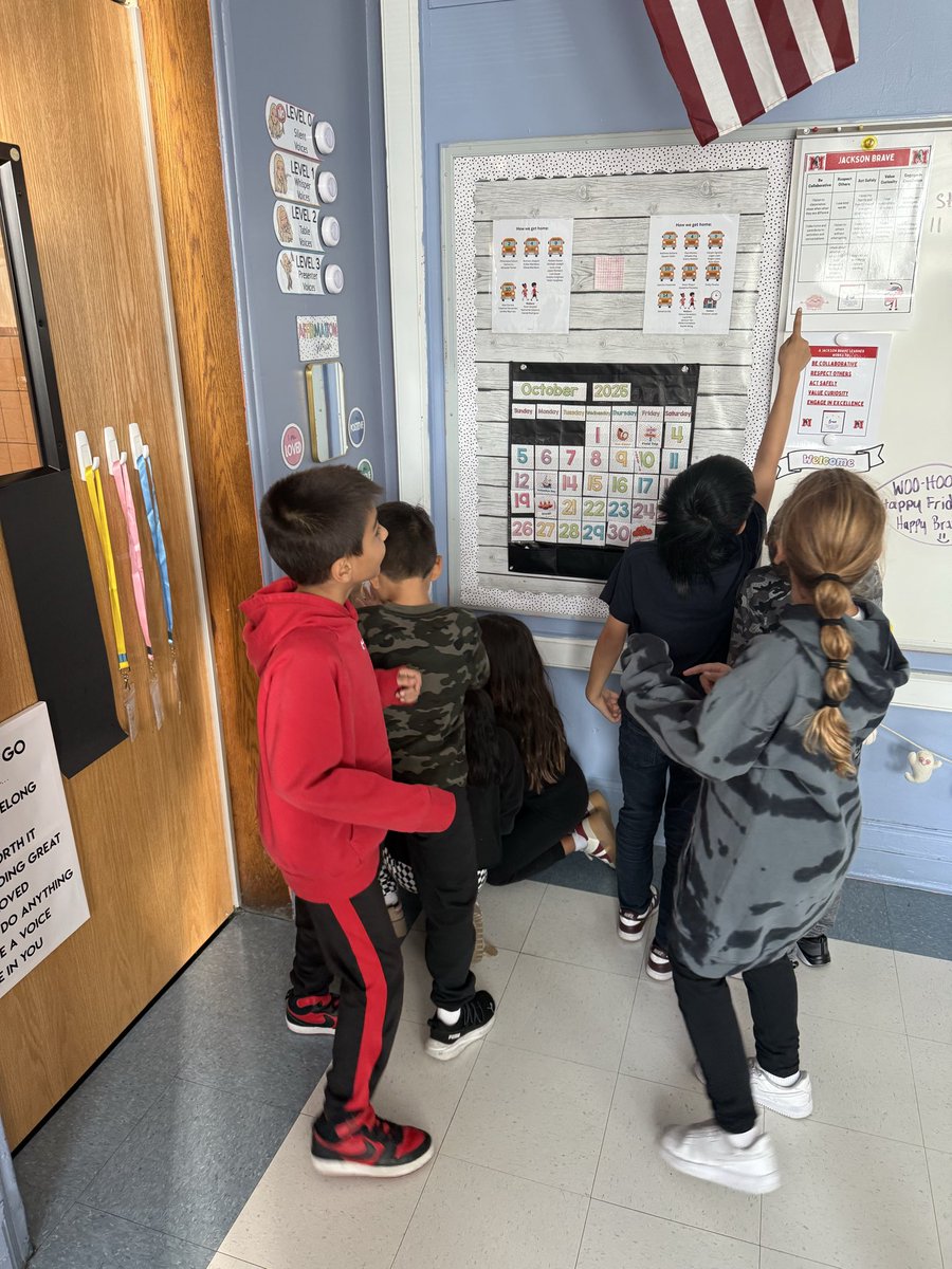 Ms. Leeds tweet media