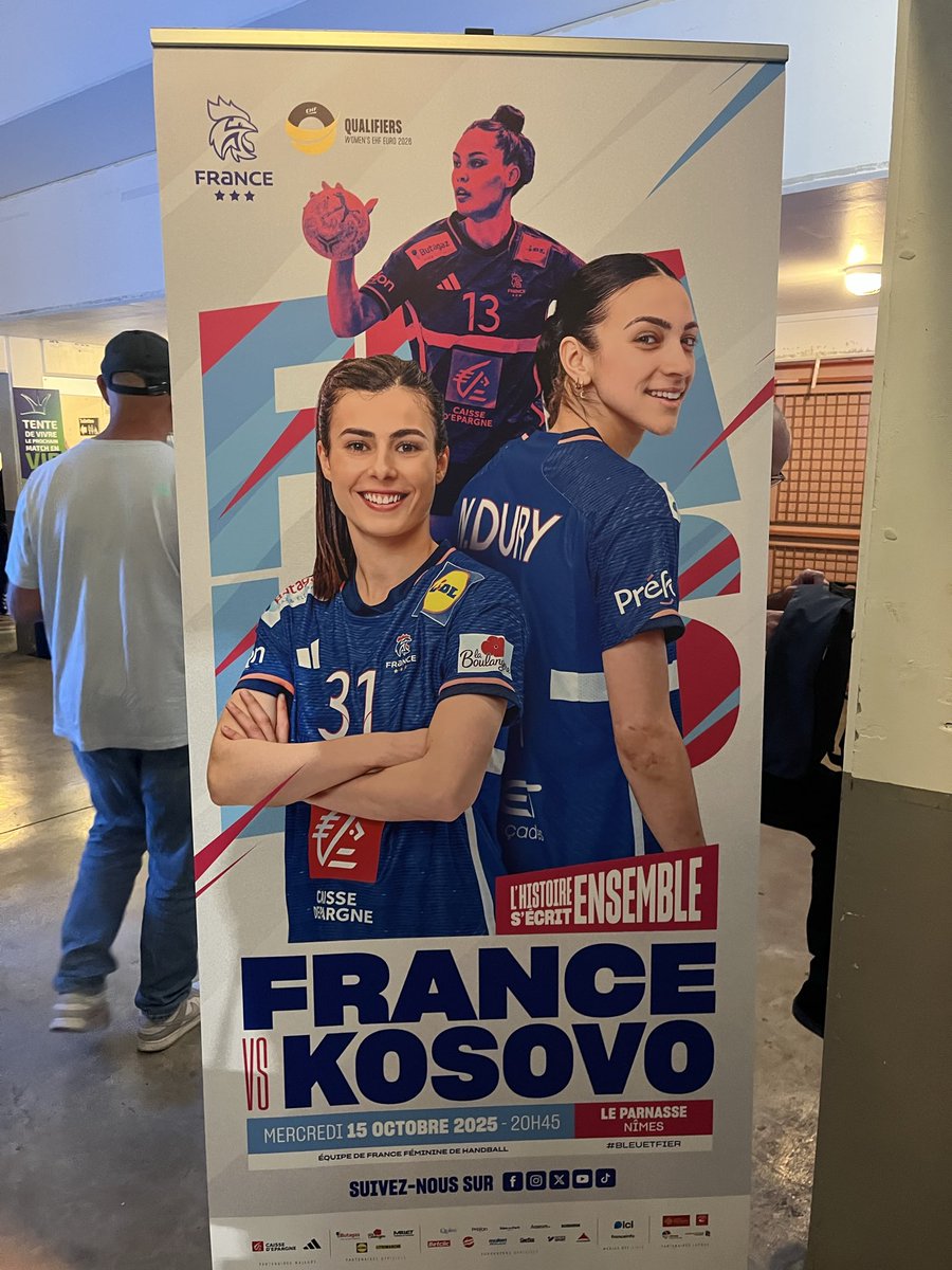 Le <a href="/Clg_HAuclert/">Collège Hubertine AUCLERT</a> était présent ce soir à Nîmes pour le match de handball féminin  France-Kosovo.
Une belle récompense pour nos élèves du Pôle handball Occitanie.
<a href="/FRAHandball/">Equipes de France de Handball</a>