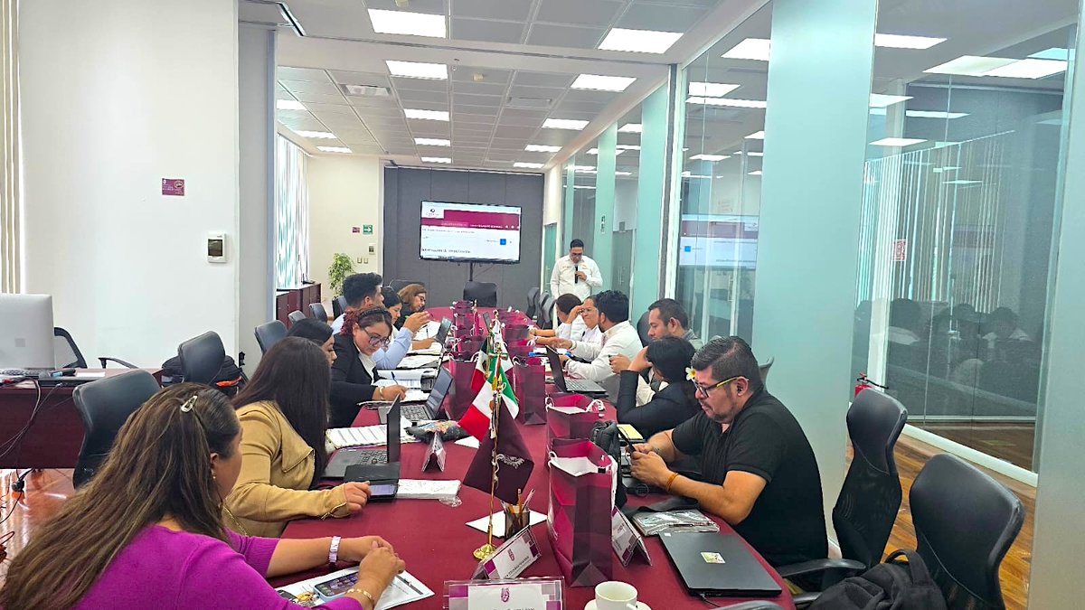 Iniciamos el proceso de evaluación con fines de certificación de candidatos de <a href="/ICATEGROOFICIAL/">ICATEGRO</a> en los estándares de competencia <a href="/ConocerMx/">Conocer MX</a>

EC0076 (Evaluación)
EC0217.01 (Impartición de cursos)

Acciones del <a href="/IPN_MX/">IPN</a> que fortalecen el talento humano de #Guerrero🇲🇽<a href="/EvelynSalgadoP/">Evelyn Salgado Pineda</a>