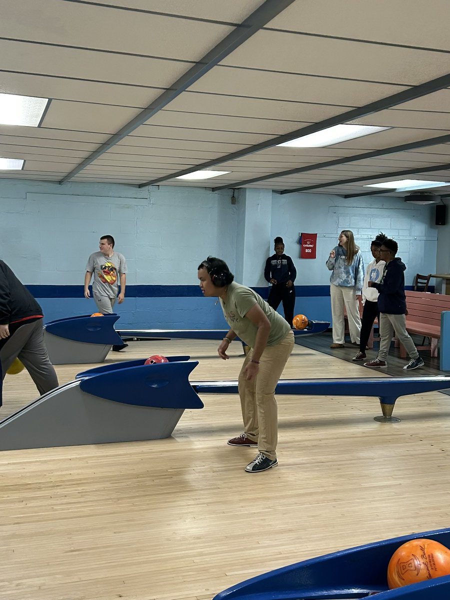 ERidgeLancers's tweet image. The 2025 Unified Bowling season is officially underway.

Let’s go Lancers!!

#LancersLEAD

@Eastridge_EICSD @EICSD @sectionvunified