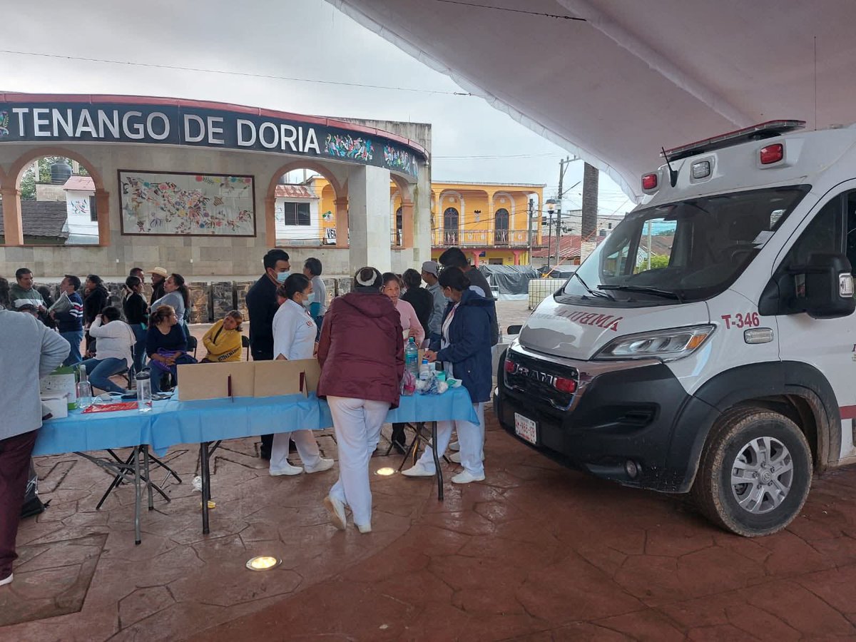 martibatres's tweet image. Ya instalados y brindando atención en Tenango de Doria, Hidalgo. Este equipo está encabezado por el Director de Oficinas de Representación, @RockAvilaISSSTE.