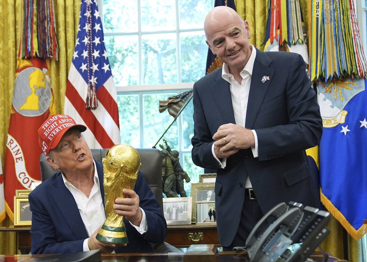 celticsblogger6's tweet image. Is Trump’s World Cup threat pure power play or political posturing? Boston’s future hangs in the balance. #BostonPolitics #WorldCup2022  mercadonews.com/blogs/national…
