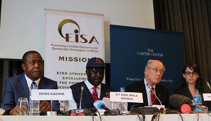 dkadimaofficiel's tweet photo. Baba Raila Odinga n’est plus. La nouvelle de son décès m’a profondément touché.
En 2014, il dirigeait la mission d’observation électorale conjointe #EISA & Centre Carter au Mozambique, dont j’étais l’adjoint. Ensemble, nous avions rencontré le candidat du FRELIMO, Filipe J. Nyusi — qui deviendra plus tard Président.
Ces moments restent gravés dans ma mémoire.
L’Afrique perd un grand homme.
Le Kenya perd un père.
Et moi, je perds un ami.
