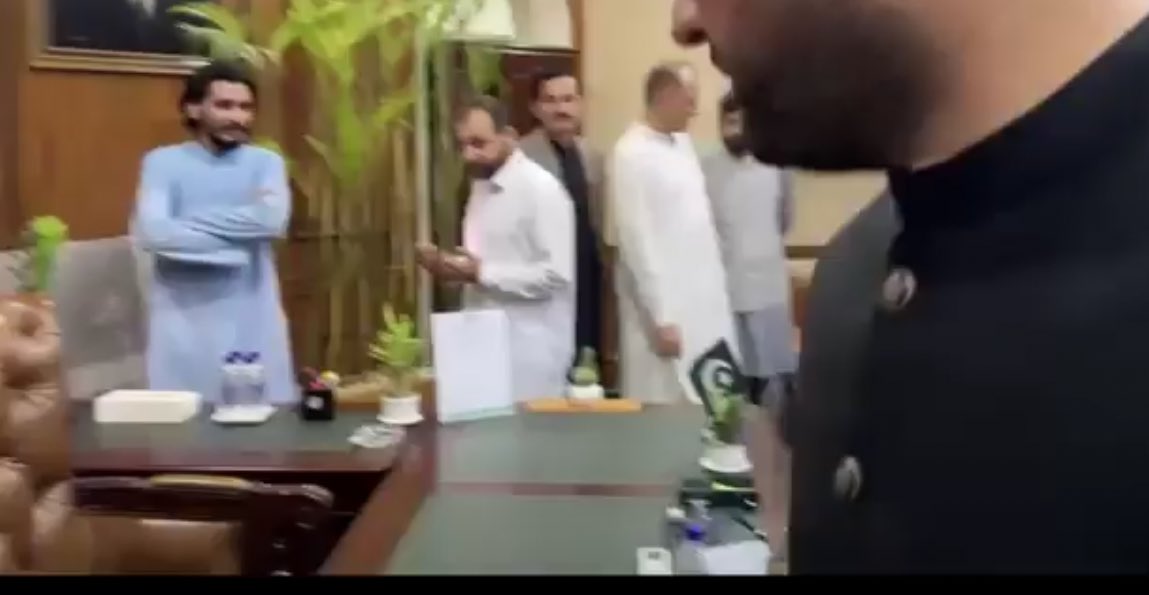 Iqrar ul Hassan Syed tweet media