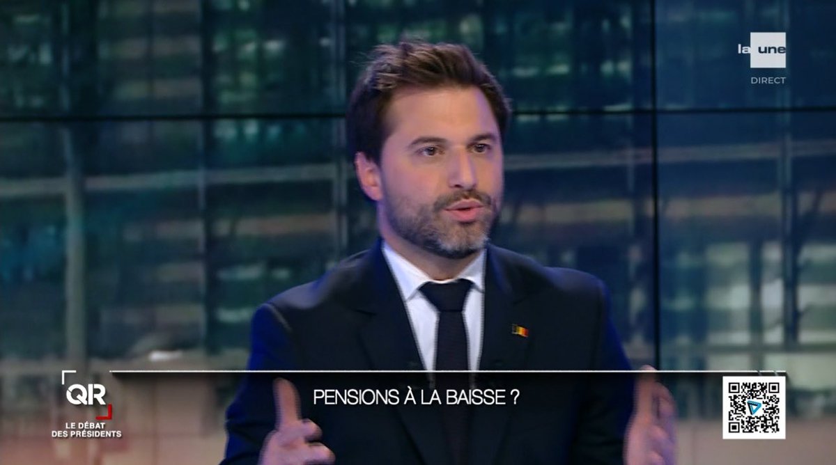 .<a href="/GLBouchez/">Georges-L BOUCHEZ</a> dans le #DébatDesPrésidents :
💬 Comment voulez-vous que le modèle des pensions soit tenable si l’on ne privilégie pas celles et ceux qui ont réellement travaillé ? Les pensions du privé représentent déjà 42 milliards, et si l’on ajoute celles de la fonction publique,