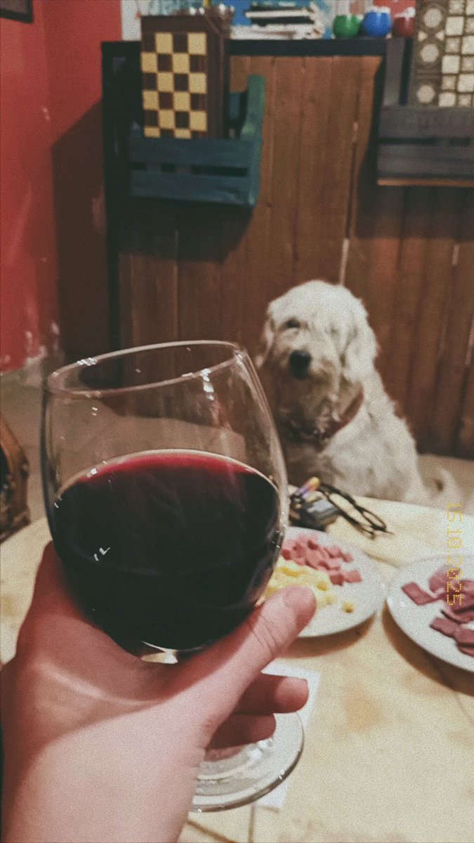 “Anın rengi bordo.”
#sarap #an #sadıkdost #sakinlik