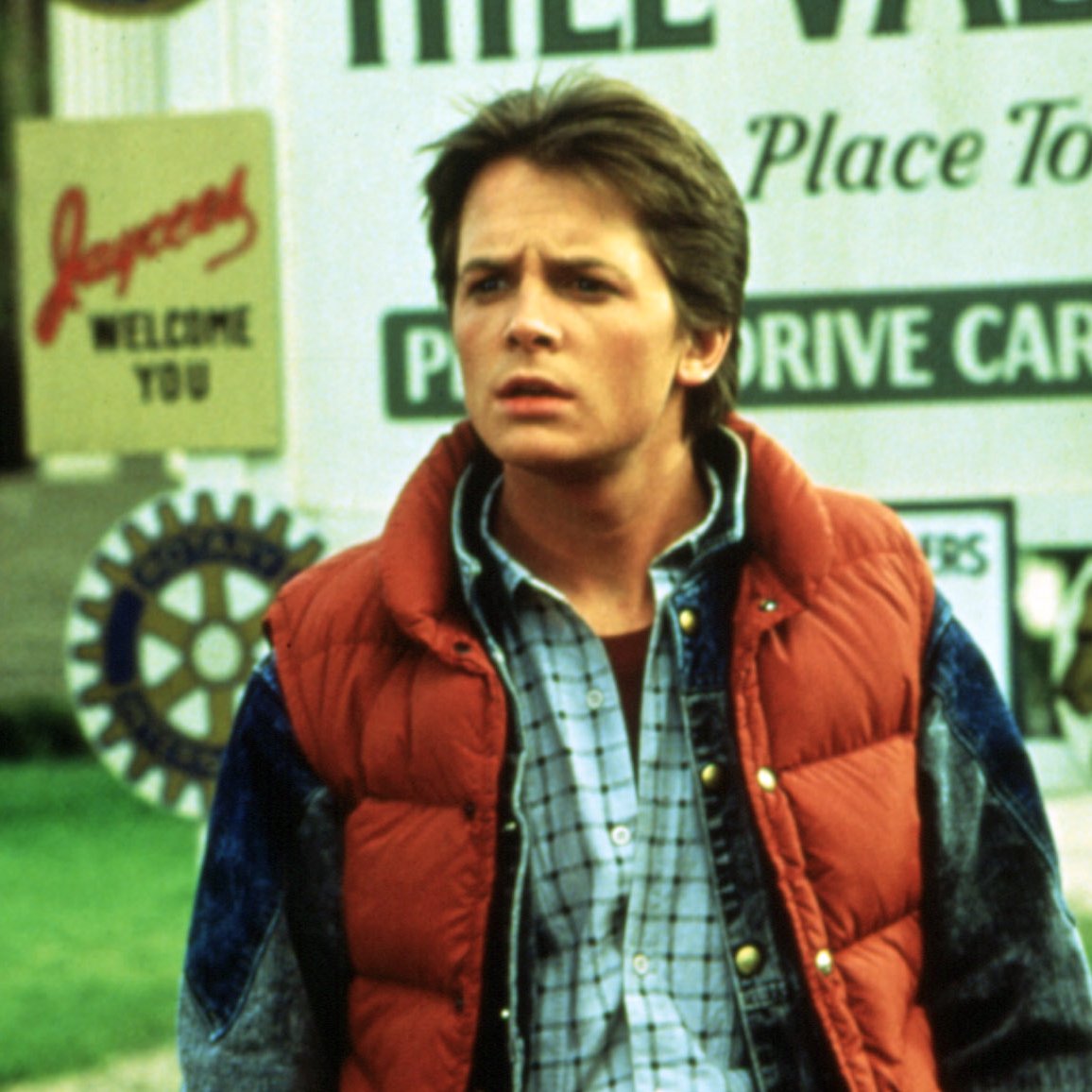 Michael J. Fox requested a meeting with Eric Stoltz, 40 years after "Back to the Future" recasting. Stoltz agreed but not before joking: "Piss off and leave me alone!"

“[We] immediately fell into an easy dialogue about our careers, families, and yes, our own trips through the