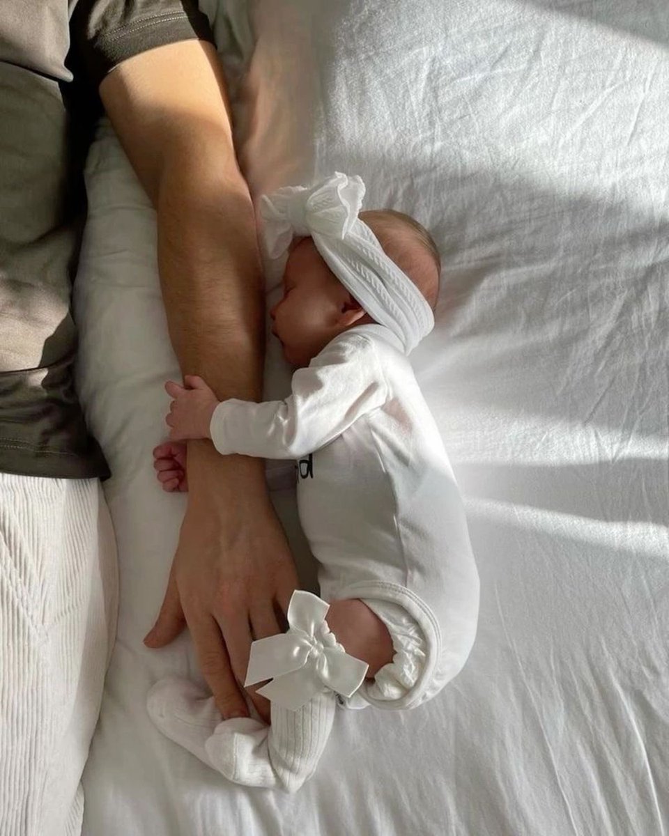 𝑲𝒊𝒅𝒔ᡣ𐭩 (@twilingy) on Twitter photo 