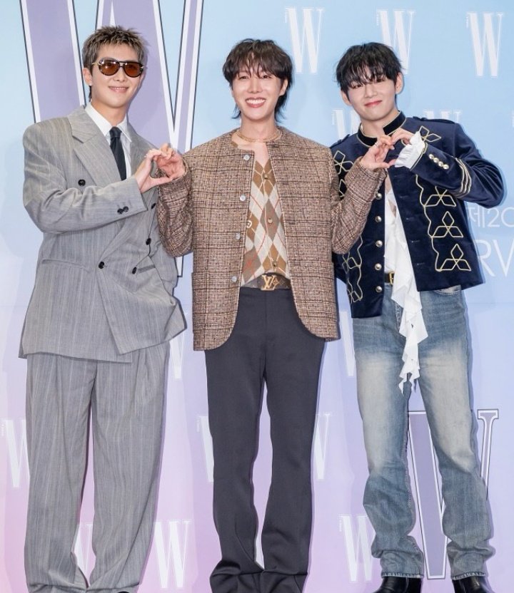 Extroverted line are shining again