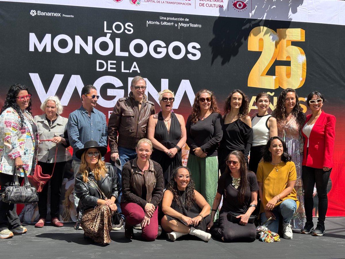 No se pueden perder la exposición fotográfica de <a href="/MonologosVagMex/">MonólogosdelaVagina</a> por sus 25 años de exitosa temporada. Está justo frente al IMSS de Reforma, a unos pasos de la Estela de Luz. ✌🏻