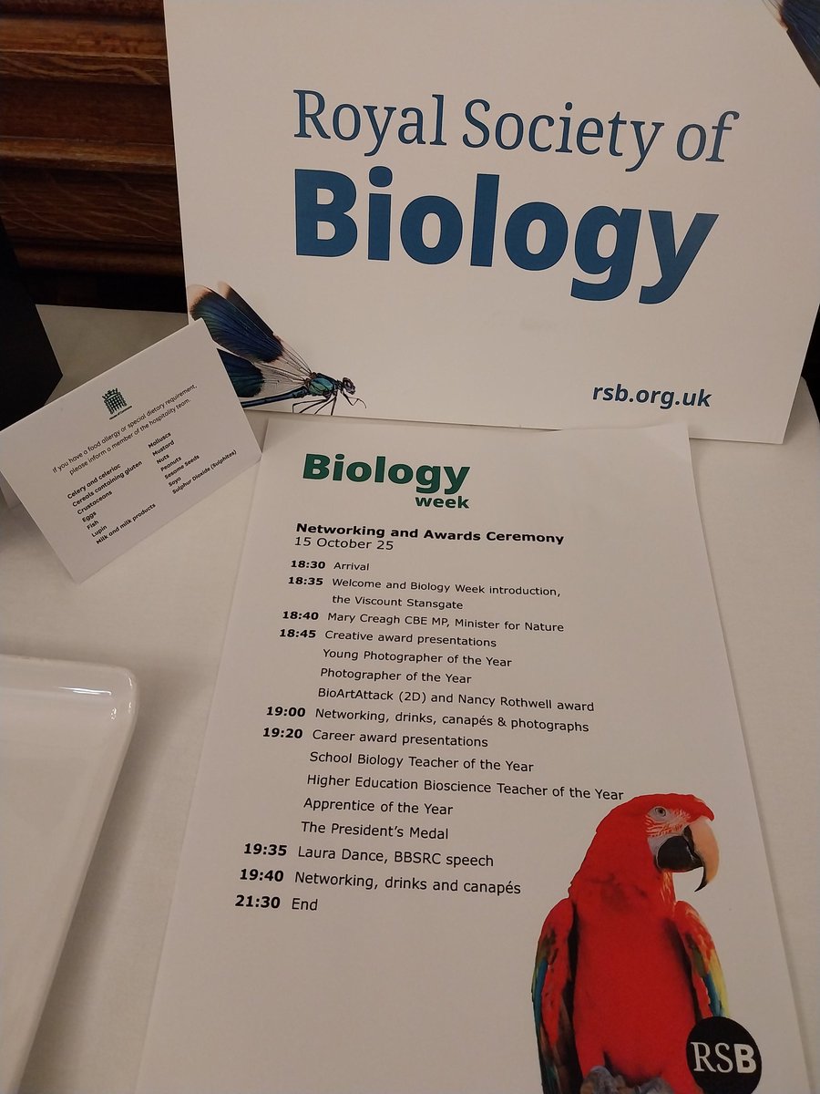STEMLearning_AS's tweet image. Delighted to attend the @RoyalSocBio Awards & Celebration event @HouseofCommons this evening celebrating pupils, #teachers and presenting President medals to deserving Members & Fellows #inspiring all attended by @MaryCreagh_ MP championing #Biology & #Biosciences in society