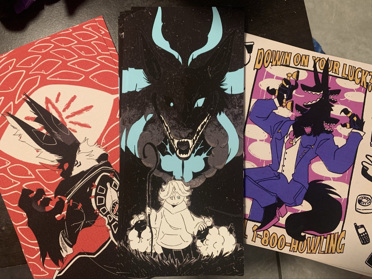 seeing ur stuff in real life is so cool… 🌀🌀 ooo u want to go to the savannah/pooler indie comic expo next week on oct 24th so bad oooo 🌀🌀