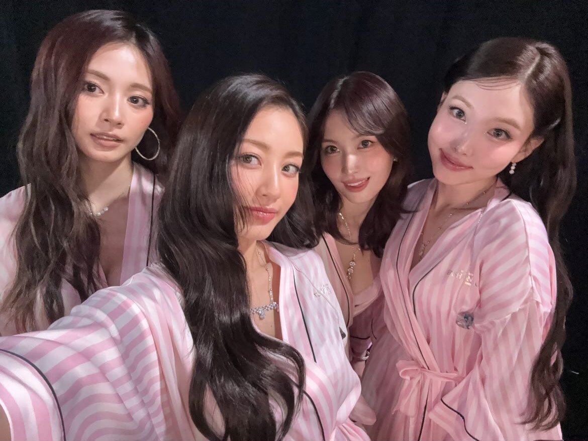 jenwntr's tweet image. omggg my victoria secrets angels🪽🩷