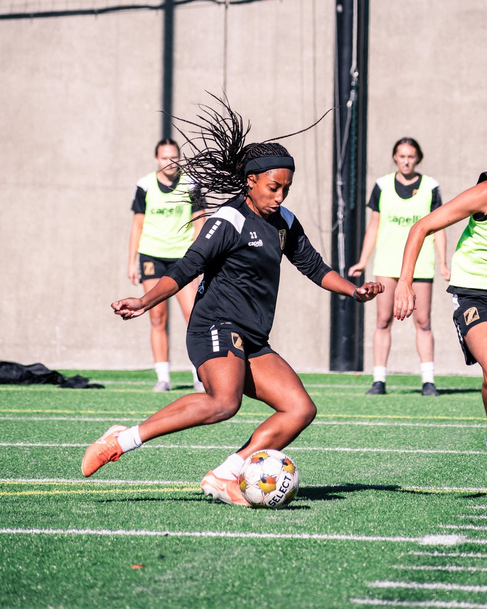 spokanezephyrfc's tweet image. Happy Wednesday from your training winners 🏆
#SpokaneZephyrFC #GainbridgeSuperLeague #LetsGoSpo #WestWindsRising #WelcomeToTheEdge