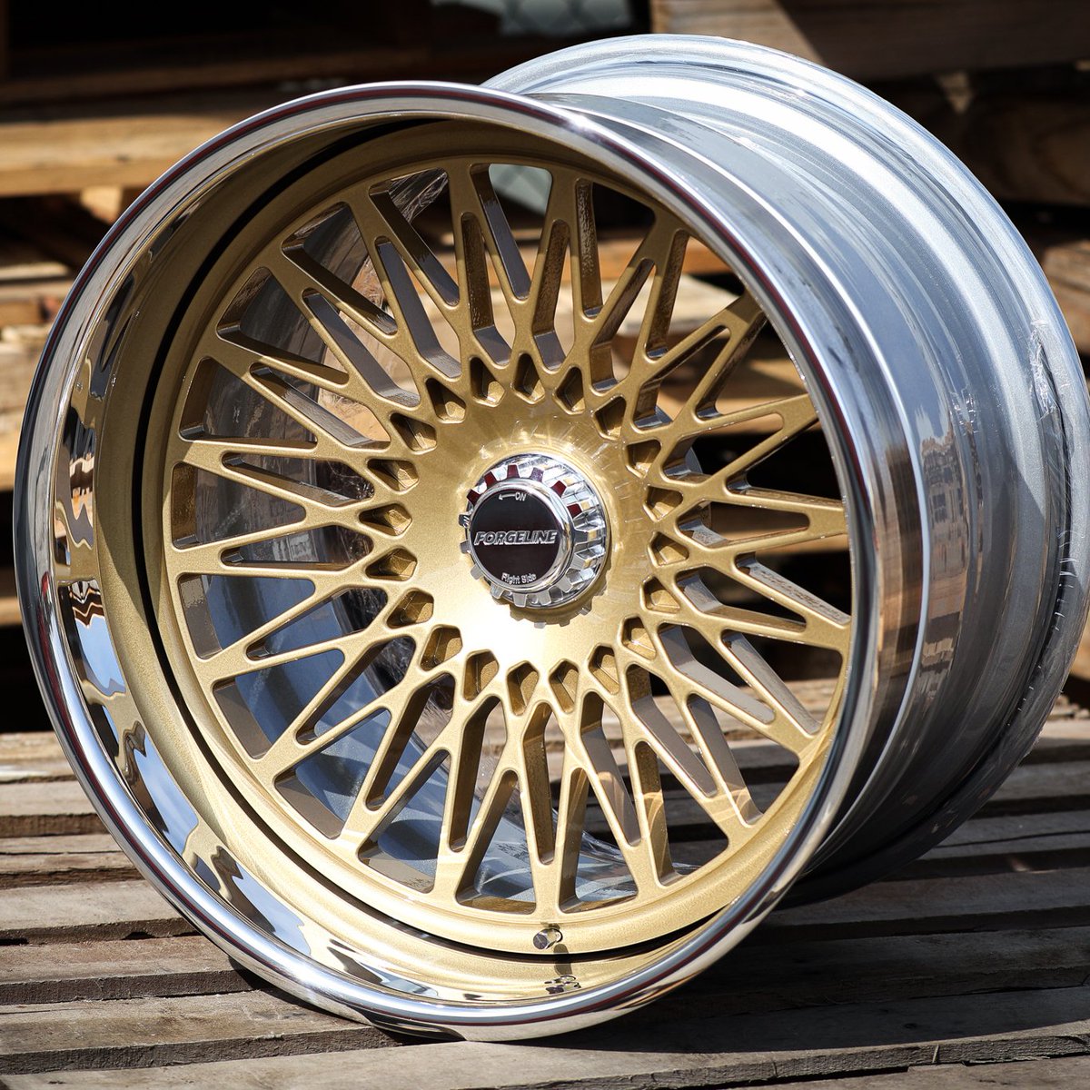 ForgelineWheels's tweet photo. Retro style meets modern technology! This 19x12 #Forgeline forged three piece #LS3C wheel for Custom Wheels for Less is finished with a Race Gold center, Polished outer, and the #FlushLoc #Centerlock conversion. Inspired by our original two-piece LS wheel from the 1990s, the LS3C looks retro, but it's manufactured with the latest technology, including a precision-machined center and three-piece modular assembly using American-made ARP hardware. Learn more about the #ForgelineLS3C (including sizes and pricing) at: https://t.co/AfLzbRro70
🇺🇸🇺🇸🇺🇸
----------------
Wheel: Forgeline LS3C
Type: Three Piece Forged
Series: Concave Series
Size Shown: 19x12.0
Finish Shown: Race Gold Centers with Polished Outers
Options: Flush-Loc Centerlock Conversion with Polished GT Nut
