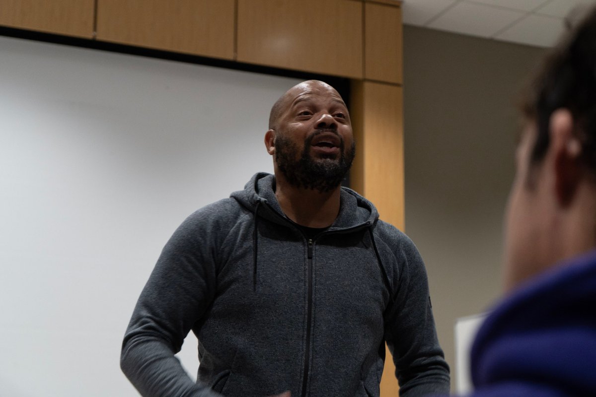ONAZFootball's tweet image. We want to thank LaMorris Crawford, ONU graduate and current NFL chaplain for the Carolina Panthers, for stopping by and speaking to our team! 🏈
-
#HateAverageBeGREAT #WinTheWest #FearTheStreak #TheTigerWay #R837 #ComeToTheBourb #HoldTheRope