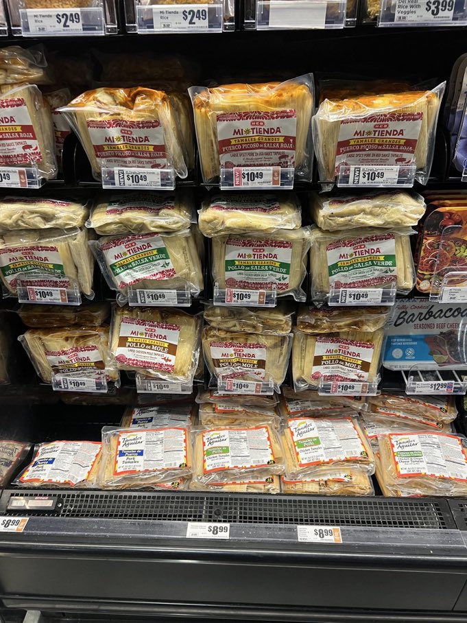 dmcordova's tweet photo. @HEB We Love You…. But WHYYYY???!!!! 😭😭 
👉 Bring back the good tamales!!! 🙏 https://t.co/2fmzT3rQhH