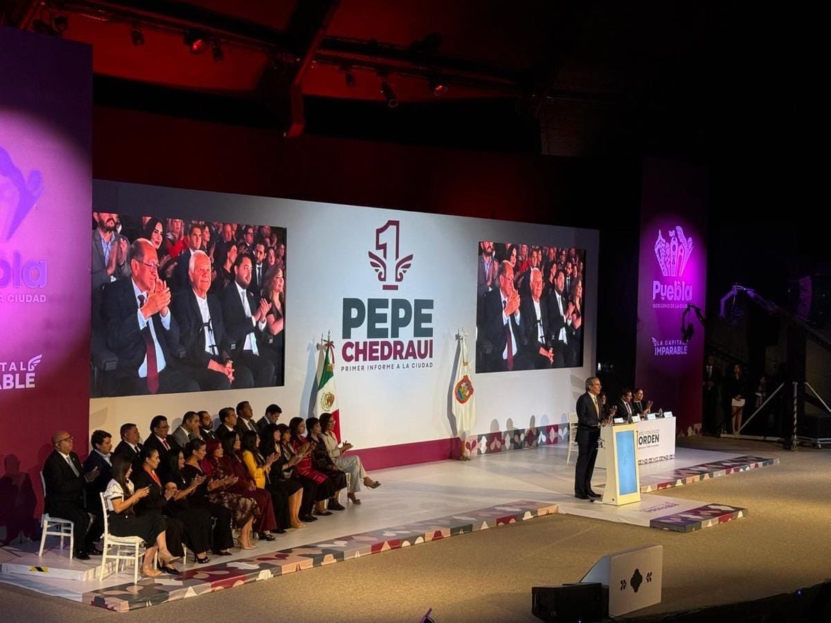 El <a href="/CCEPuebla/">CCE Puebla</a> atestigua el Primer Informe del Alcalde @PepeChedraui. Destacamos la importancia de la coordinación entre los tres órdenes de gobierno.

El #SectorEmpresarial reitera su total disposición para seguir sumando esfuerzos con el Ayuntamiento en favor de la #Angelópolis,