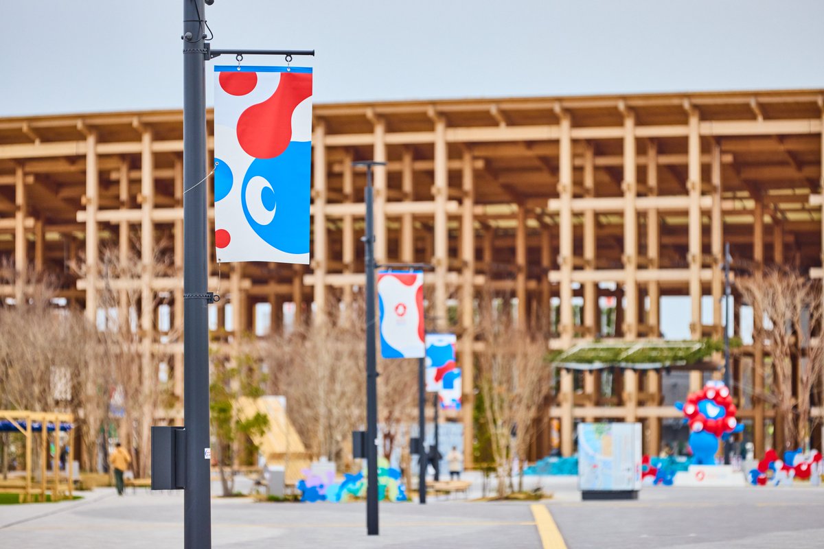 万博　こみゃくフラッグ 多くの人が欲しい！と言っていたあの万博会場のこみゃくのフラッグが