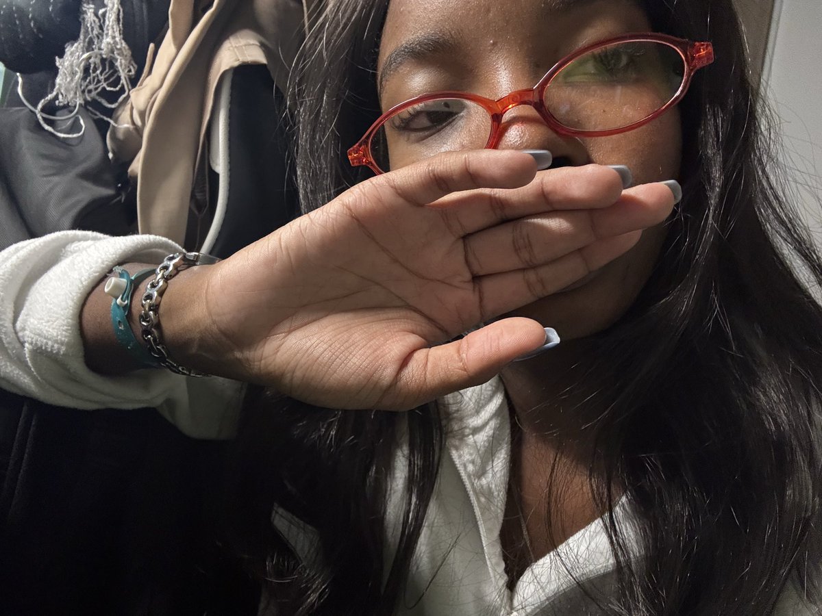 ⋆✴︎˚。⋆ | $11.11 dm fee tweet media