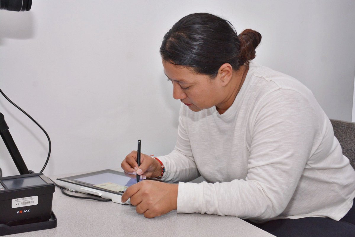 🗣️Obtén tu #PasaporteATiempo sin turno previo, del 13 al 24 de octubre, en nuestras agencias habilitadas de la Zona 5 de <a href="/RegistroCivilec/">Registro Civil Ecuador 🇪🇨</a>.

▪️Salinas
▪️Babahoyo
▪️Quevedo
▪️Milagro

👍Optimizamos y acercamos los servicios públicos a la ciudadanía.
#ElNuevoEcuadorImpulsa