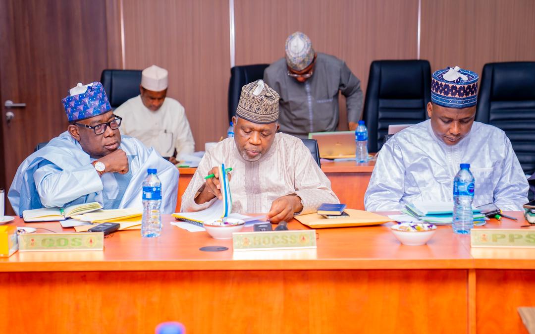 GOVERNANCE ALERT

Summary of outcomes for the 15th Regular Meeting of the Katsina State Executive Council, held on October 15, 2025 

​His Excellency, the Governor of Katsina State, Mallam Dikko Umaru Radda, PhD, CON, today presided over the 15th Regular Meeting of the State
