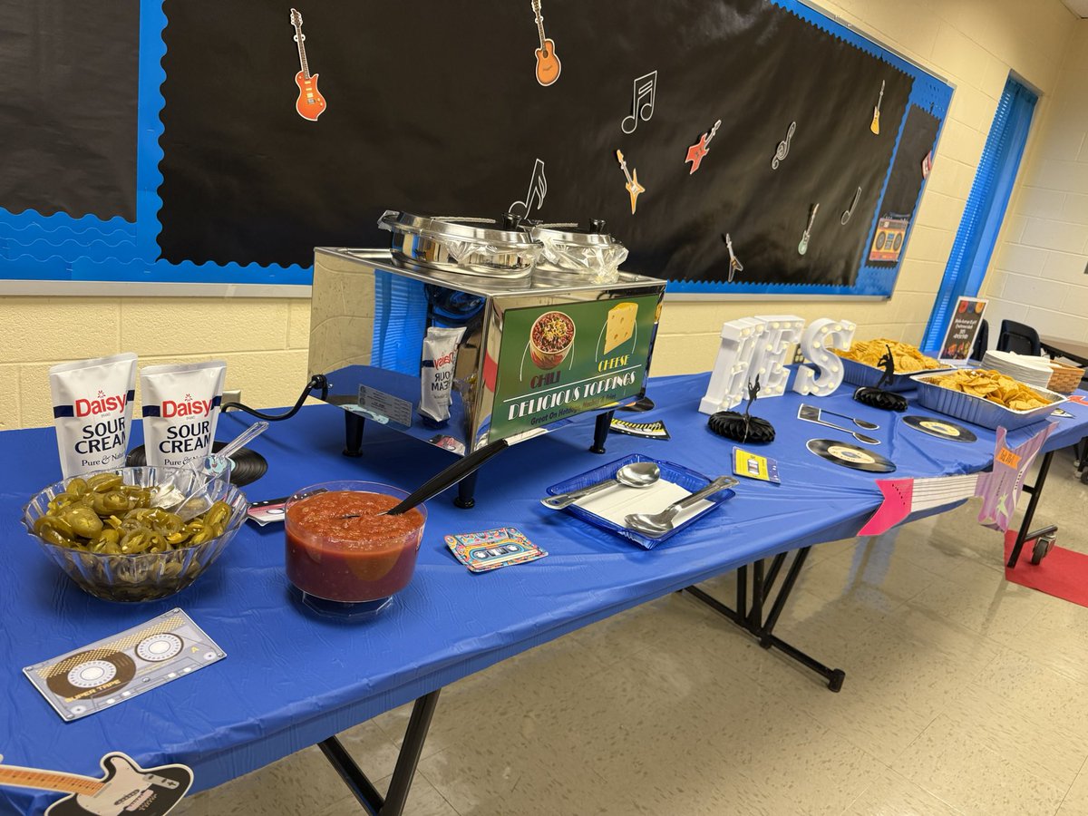 Teachers enjoyed a Nacho Bar today.