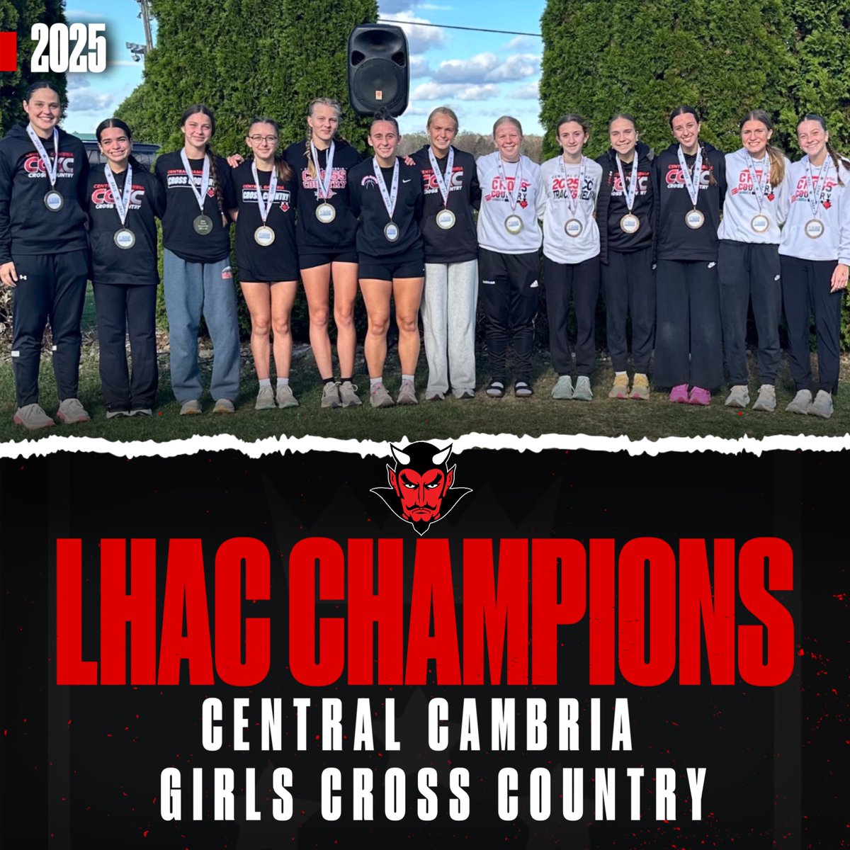 CCHSRedDevils's tweet image. 🏆 Huge congratulations to the CCHS Boys &amp;amp; Girls Cross Country Teams and their amazing coaches for bringing home the LHAC Championship titles! 🏃‍♂️🏃‍♀️

Your hard work, determination, and team spirit paid off — CHAMPIONS in every sense of the word!  

#WeAreCC❤️🖤❤️🖤