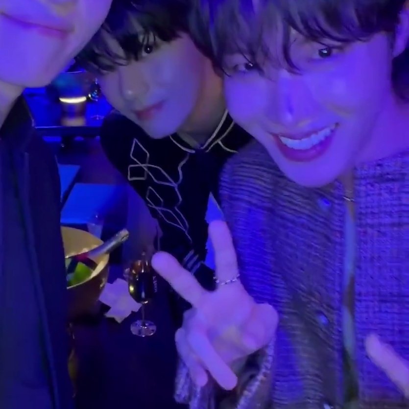 예쁘니 차카니 오백만개씩 먹은 봅둥이들🥹💜