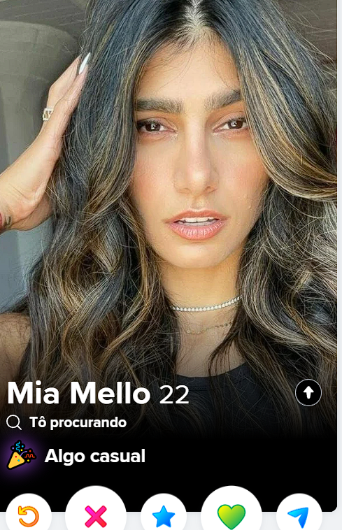 GrossoJamelao's tweet photo. é vei, a mia khalifa quer algo casual hoje :( https://t.co/5YMp0UaLjM