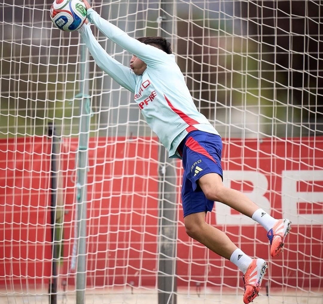 Linismo_ATM's tweet image. Pues ya tenemos sustituto de Oblak