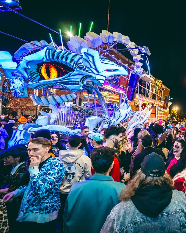 La Mona Rosa tweet media