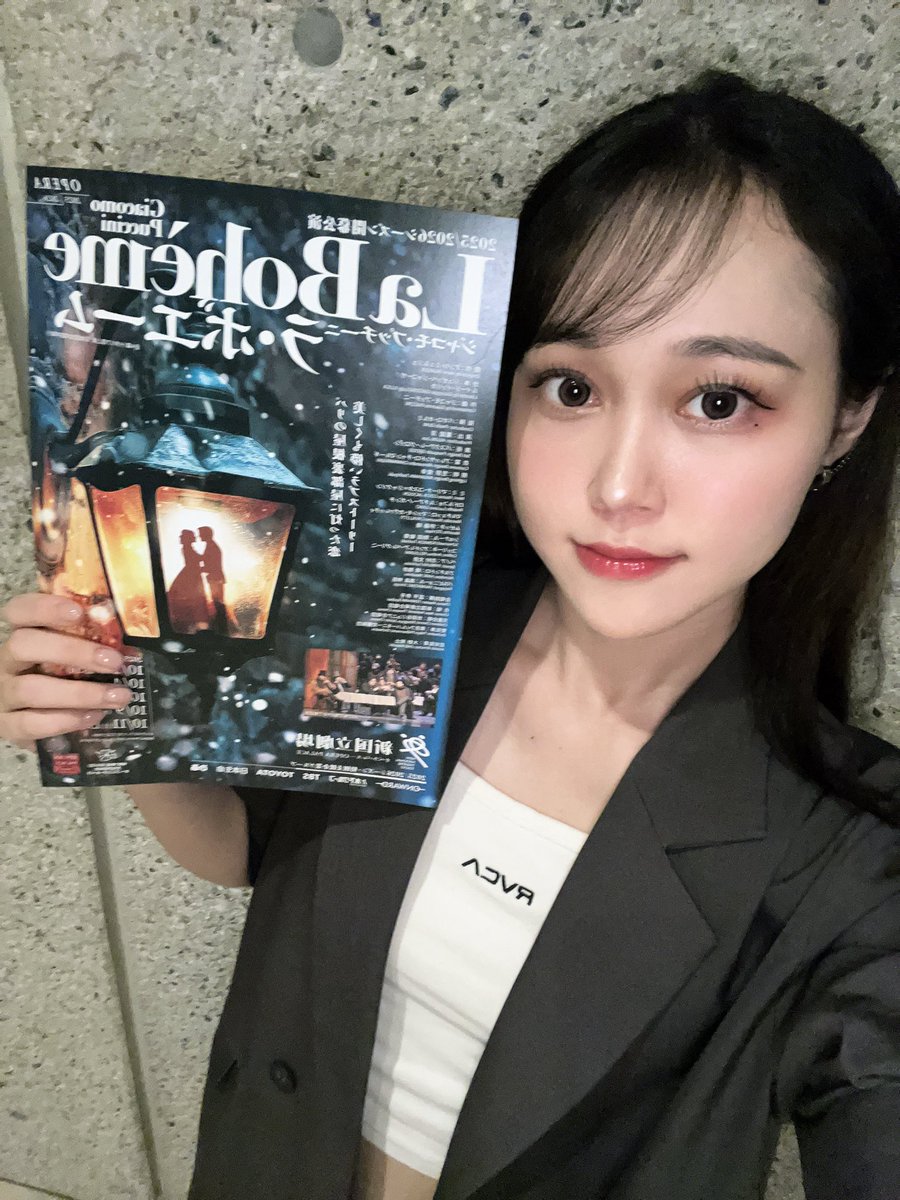 おはよん☀️
最近オペラ観たのです！
#もものふぉと