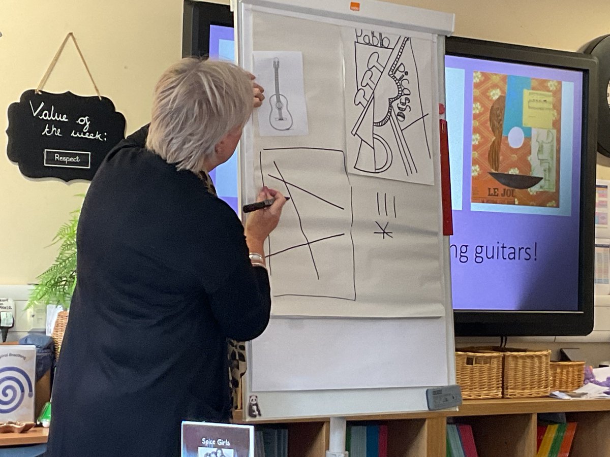 FPS_4_BStorms's tweet photo. This week we enjoyed studying Pablo Picasso. We drew guitars in his abstract style. Then painted our designs. Shapes and patterns. #fpsart #gilltaylor https://t.co/benbXSicQd