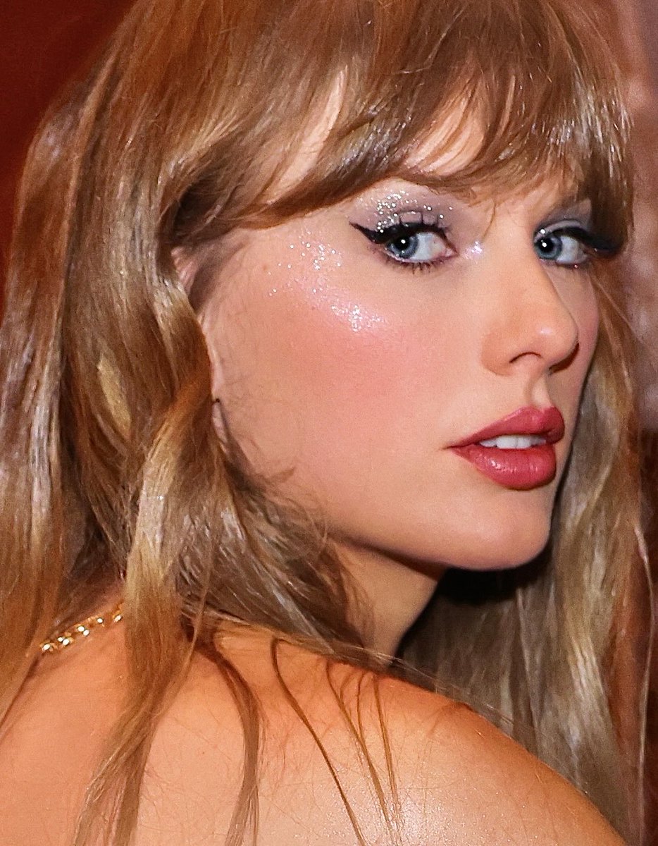 swiftupload's tweet image. LETHAL