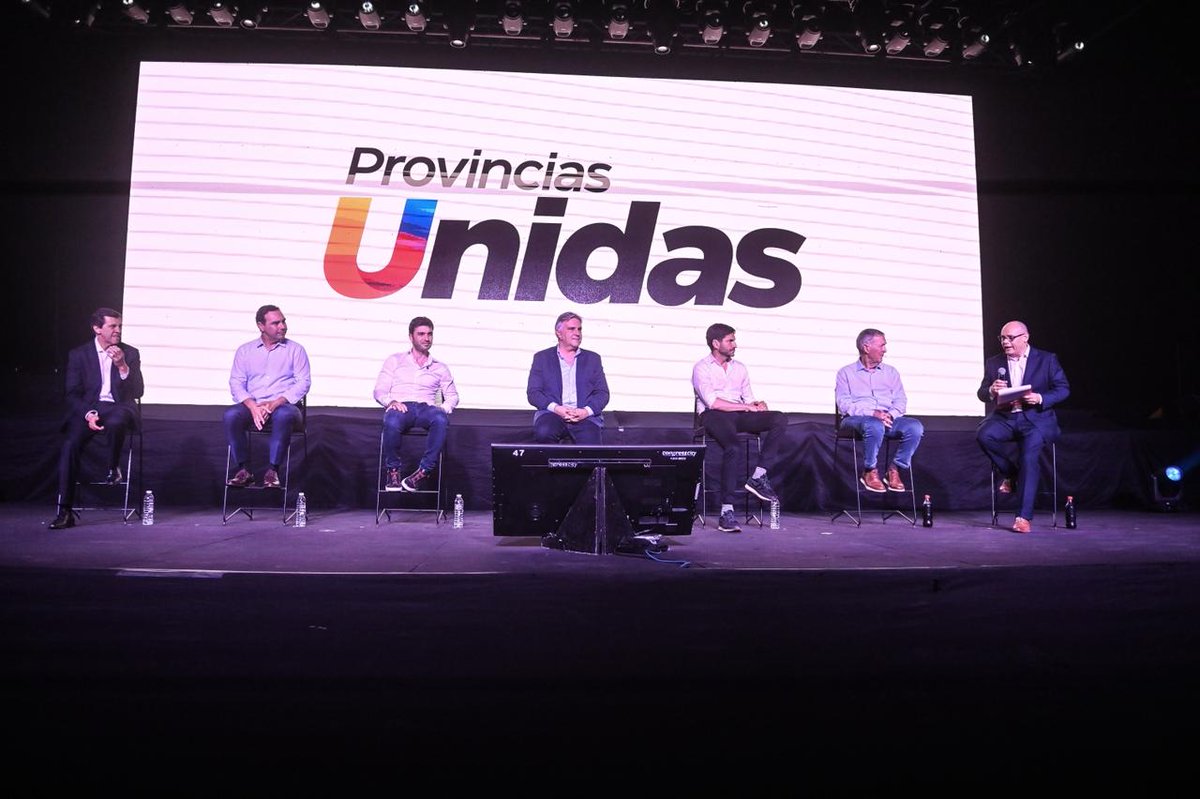 alevigo's tweet image. Entusiasma reunirnos para hablar de la Argentina que viene, que se está gestando, con bases sólidas y mirada federal.

Provincias Unidas asume la enorme responsabilidad de seguir consolidando este espacio plural, nacido desde las provincias y con vocación de atravesar todo el…