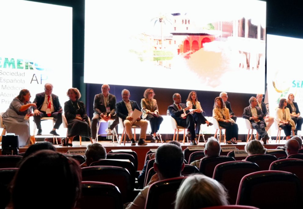 SEDISA_NET's tweet image. 🔹Las claves del Plan Estratégico 2024-2028 de @SEMERGENap para reforzar la Medicina de Familia.
shorturl.at/gSEPc vía @GacetaMedicaCom #GestiónSanitaria