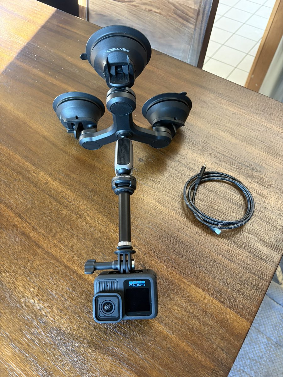 TechOperator's tweet image. Preparations have been made… waiting for FSD v14.1.2 to drop for early access today! 🚀