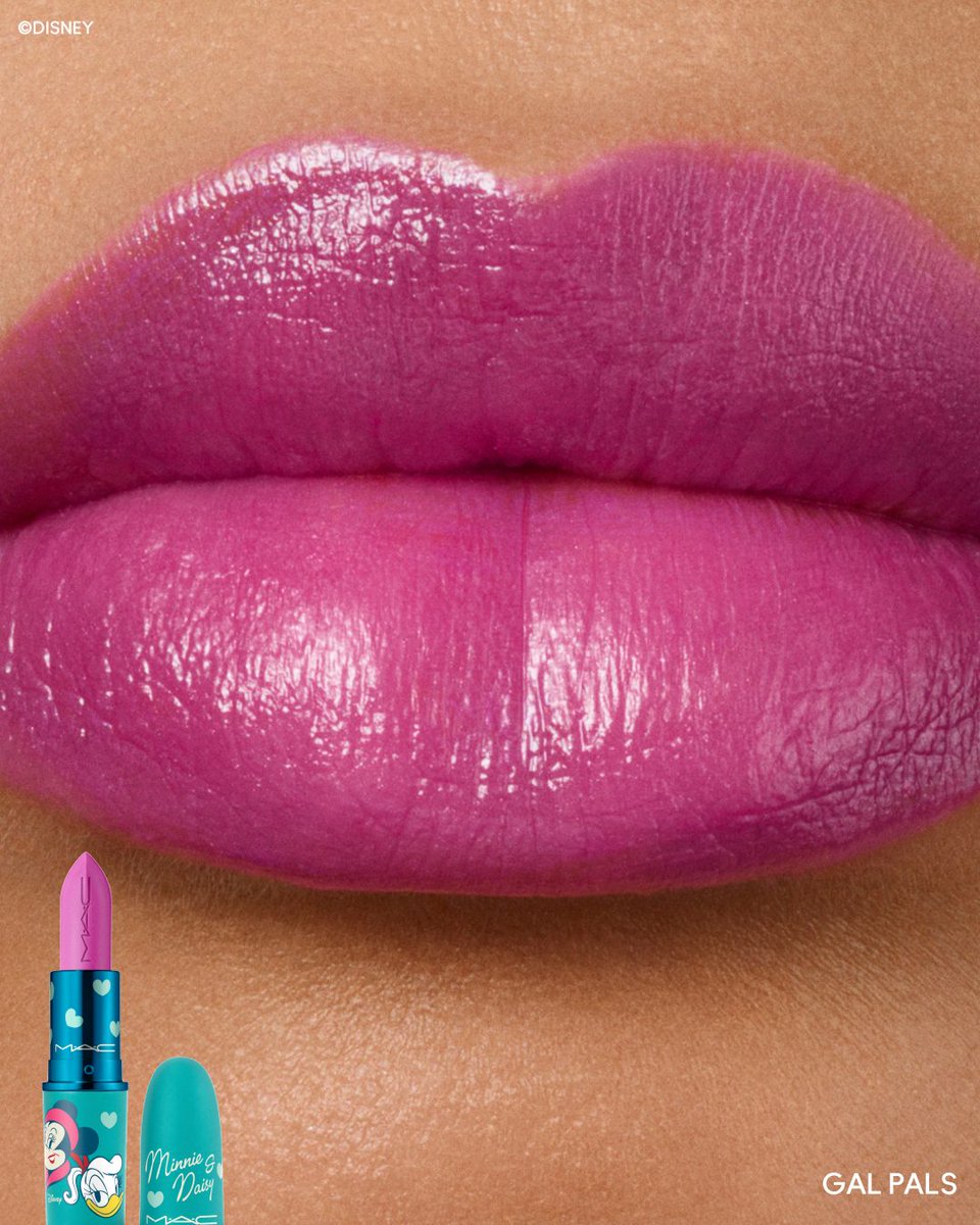 MACcosmetics's tweet image. Dress lips with 3 NEW MAC Lipstick shades dreamt up by Disney’s Minnie + Daisy.  The gal pals put a playful spin on Lustreglass Sheer-Shine Lipstick for you and your BFFs – available exclusively at Macy’s. 

Meet every giftable + collectable color and let us know which one you’re…