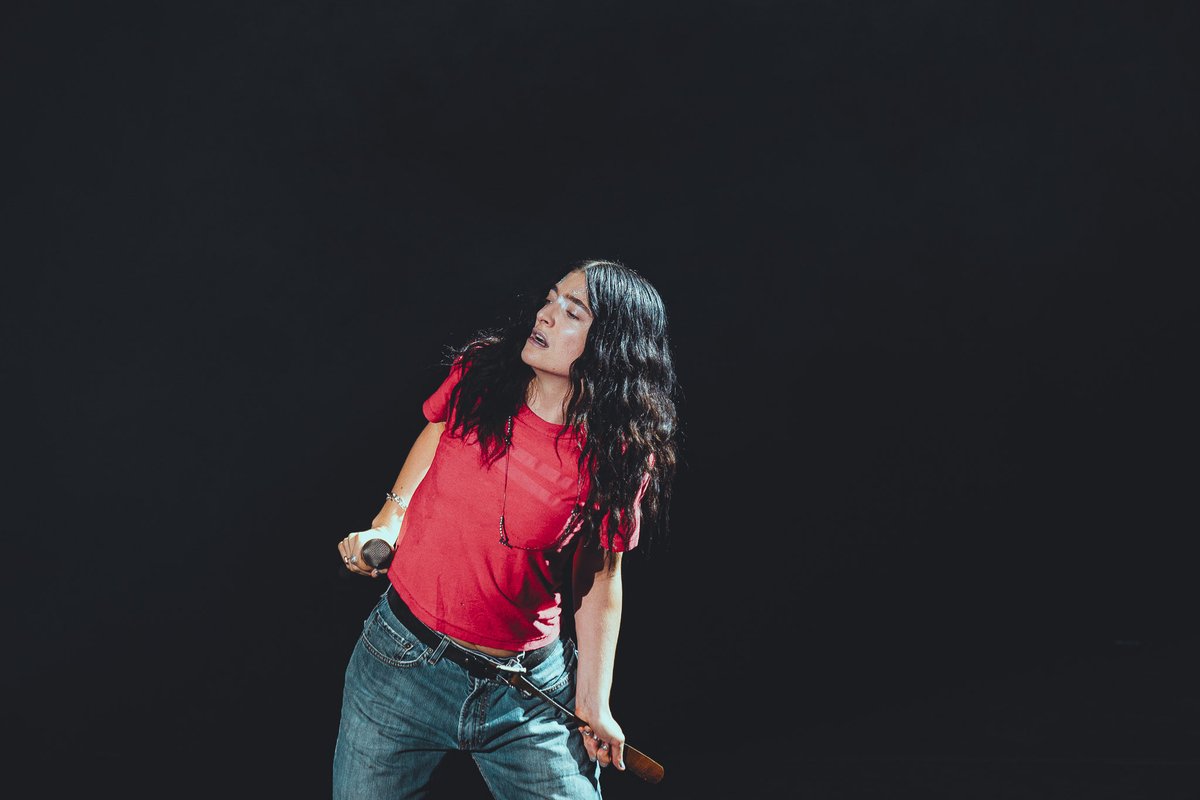 BJohnsonxAR's tweet photo. Lorde at Red Rocks • photos by me https://t.co/K0PHE2WQfa